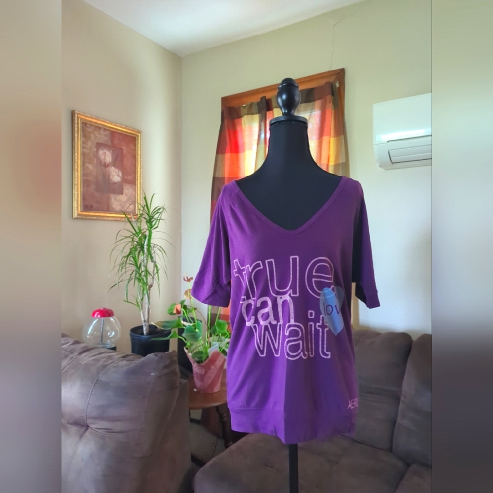 Aeropostale "True Love Can Wait" Women's Areo Size M Top
